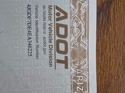 Used 2014 Mercedes-Benz GL 550 4MATIC image 4