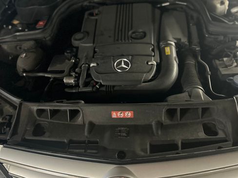 Used 2013 Mercedes-Benz C 250 Sedan image 16