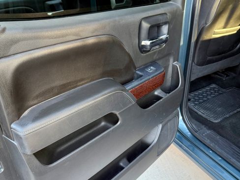 Used 2014 GMC Sierra 1500 SLE w/ Suspension Package, Off-Road image 14