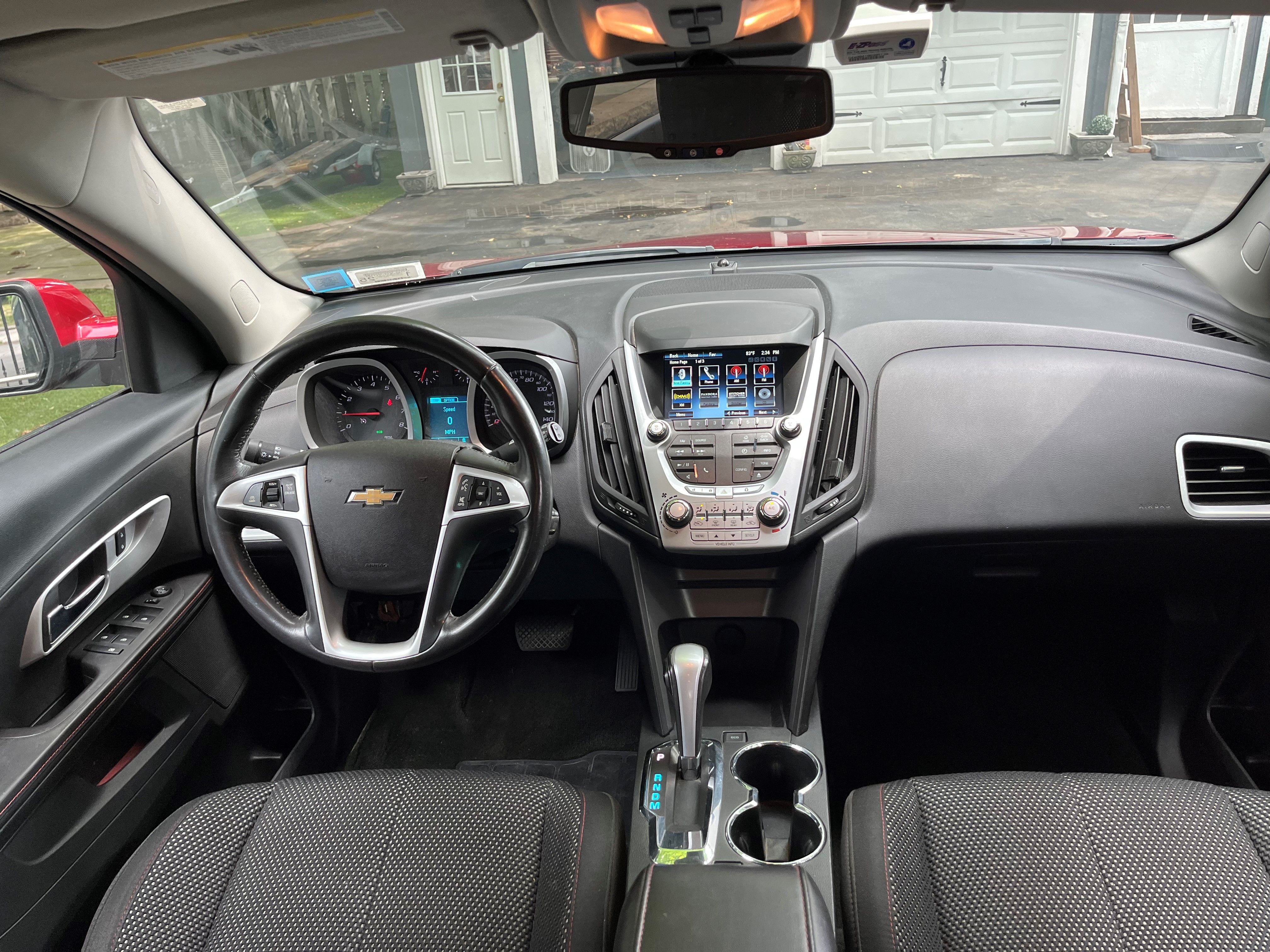 Used 2014 Chevrolet Equinox LT w/ Driver Convenience Package AWD/4WD image 2