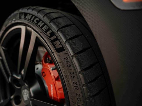 Used 2014 Porsche Panamera Turbo Executive image 29