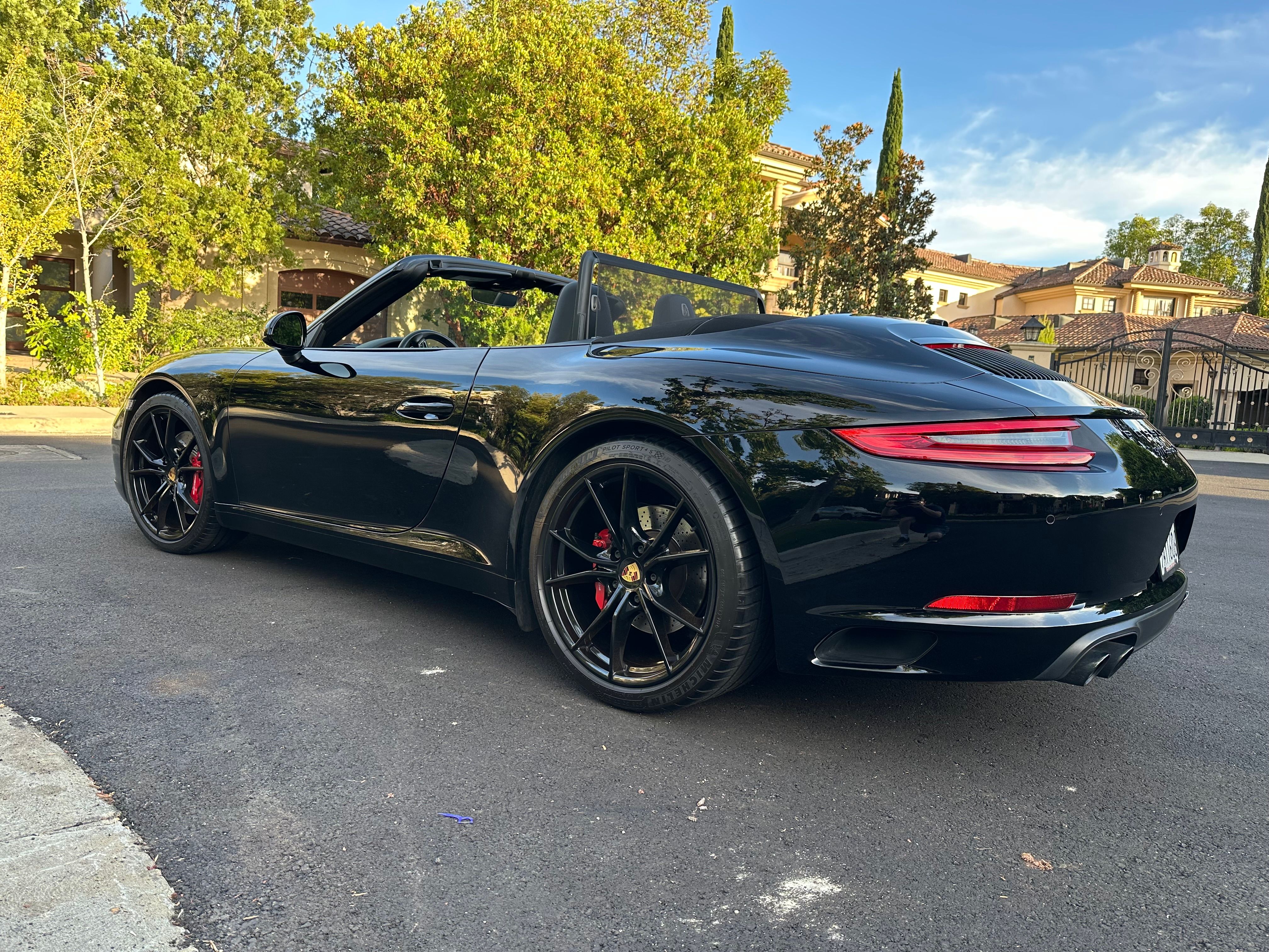 Used 2019 Porsche 911 Carrera S RWD image 14