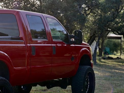 Used 2015 Ford F250 XLT AWD/4WD image 9