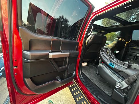 Used 2017 Ford F150 Raptor w/ Equipment Group 802A Luxury image 10