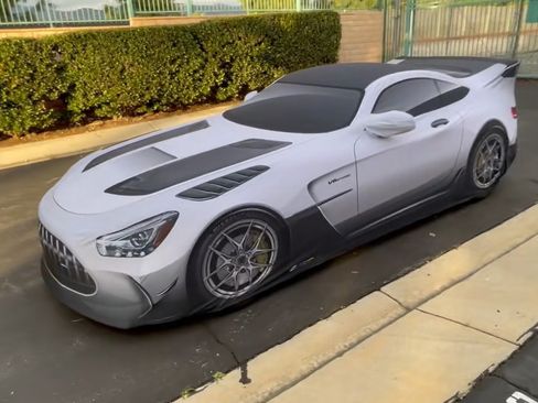 Used 2016 Mercedes-Benz AMG GT S image 22