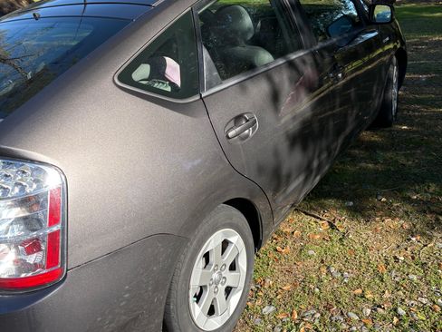 Used 2009 Toyota Prius image 2