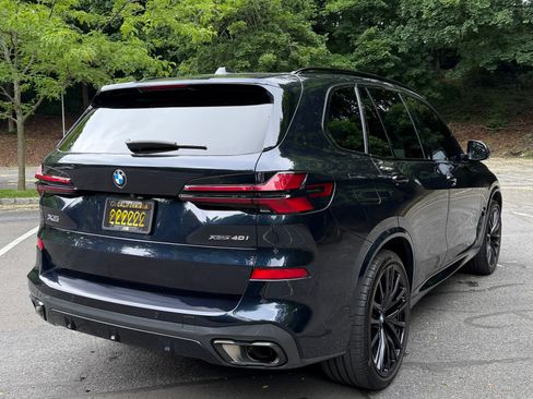Used 2024 BMW X5 xDrive40i w/ M Sport Package AWD/4WD image 8