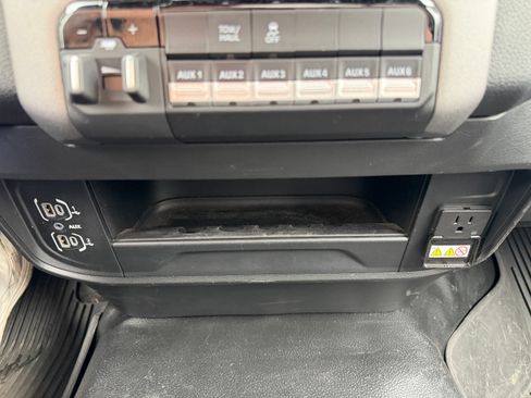 Used 2024 RAM 3500 Tradesman w/ Protection Group image 20