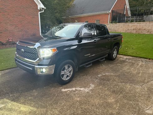 Used 2019 Toyota Tundra SR5 image 5