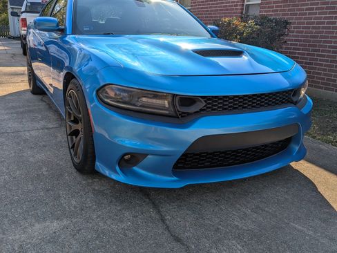 Used 2016 Dodge Charger R/T image 11