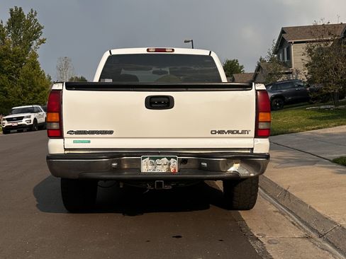 Used 1999 Chevrolet Silverado 1500 LS w/ Off-Road Chassis Pkg AWD/4WD image 13