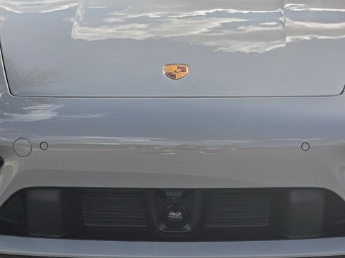 Used 2024 Porsche 911 Targa 4S image 10