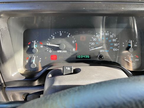 Used 1998 Jeep Wrangler Sport image 24
