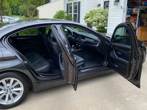 Used 2015 BMW 528i xDrive Sedan image 11