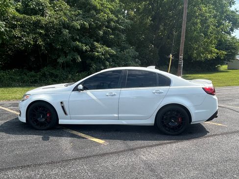 Used 2017 Chevrolet SS RWD image 12