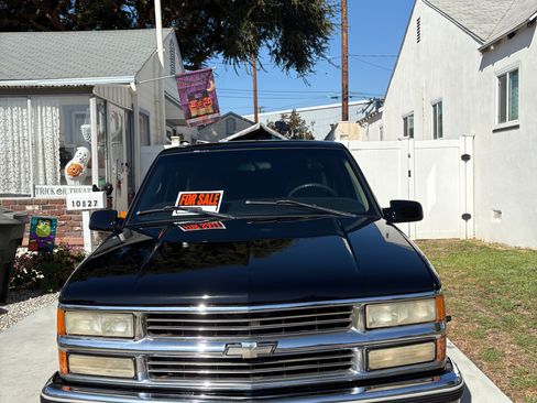 Used 1998 Chevrolet Silverado 1500 2WD Extended Cab w/ Preferred Equipment Group 2 image 2