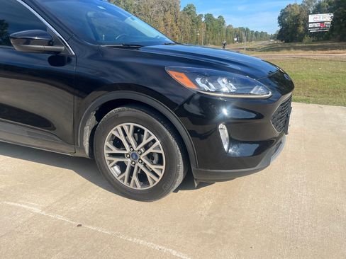 Used 2022 Ford Escape SEL image 10