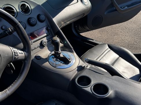 Used 2009 Pontiac Solstice GXP w/ Premium Package image 11