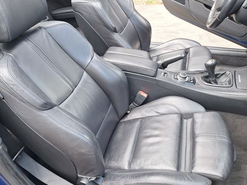 Used 2013 BMW M3 Convertible image 10