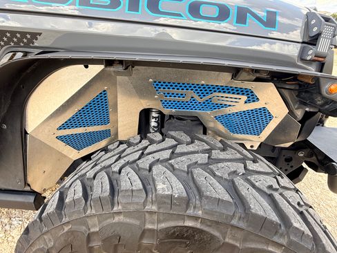 Used 2022 Jeep Wrangler Unlimited Rubicon 4xe w/ Cold Weather Group image 18