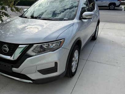 Used 2018 Nissan Rogue SV