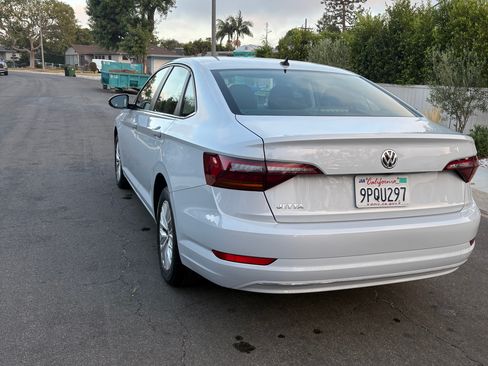 Used 2019 Volkswagen Jetta S w/ Driver Assistance Package FWD image 10