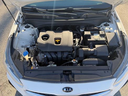 Used 2020 Kia Forte LXS image 10