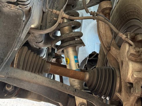 Used 2015 RAM 1500 Express image 11