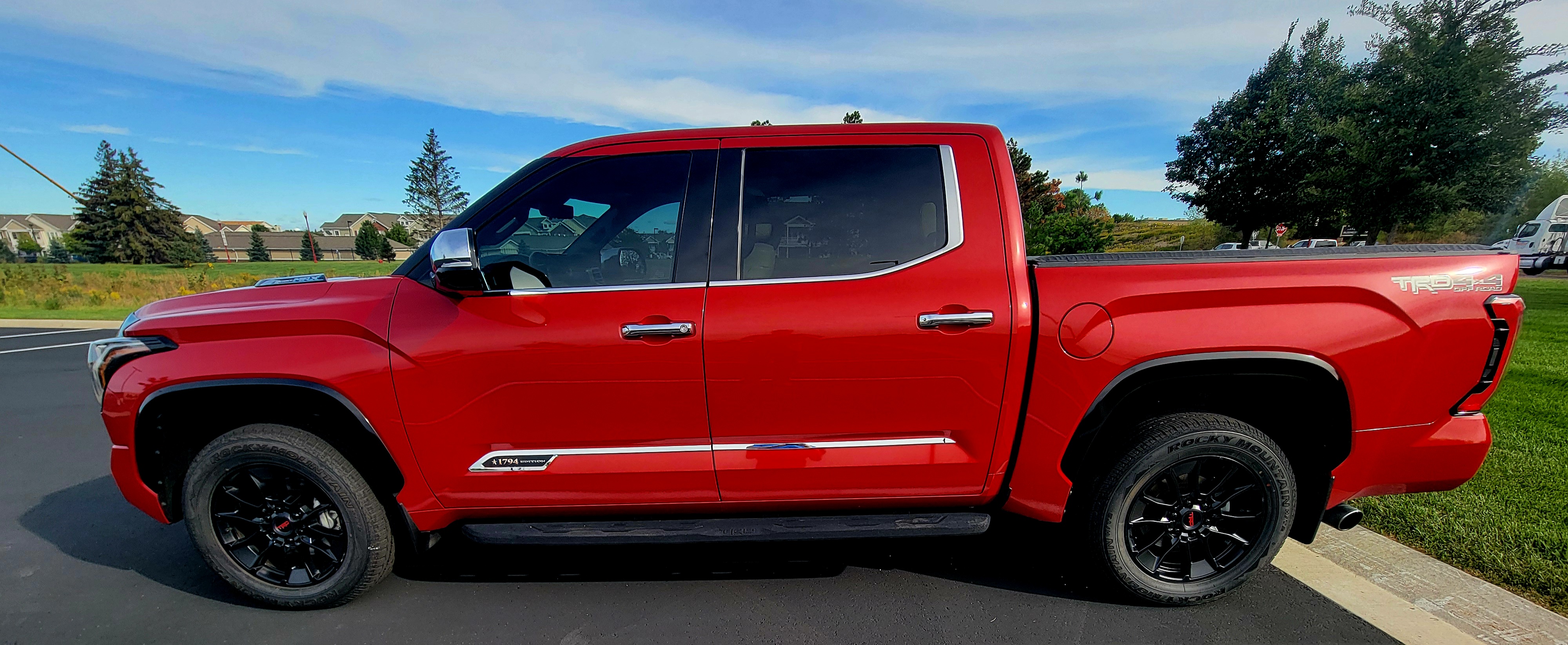 Used 2022 Toyota Tundra 1794 Edition w/ TRD Off-Road Package AWD/4WD image 6