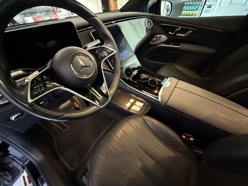 Used 2023 Mercedes-Benz EQS 450+ SUV image 11