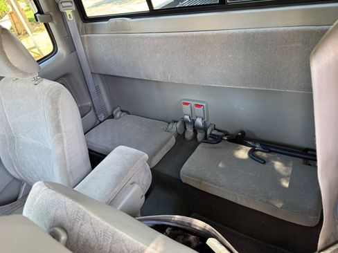 Used 2004 Toyota Tacoma 2WD Xtracab image 5