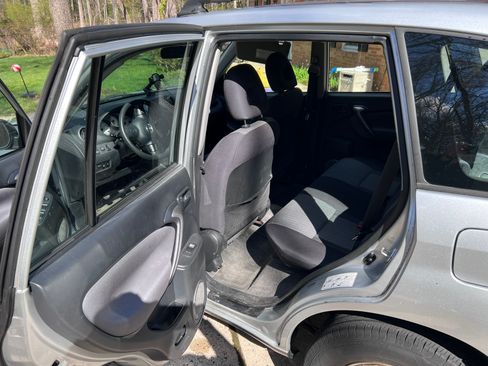 Used 2005 Toyota RAV4 2WD image 13