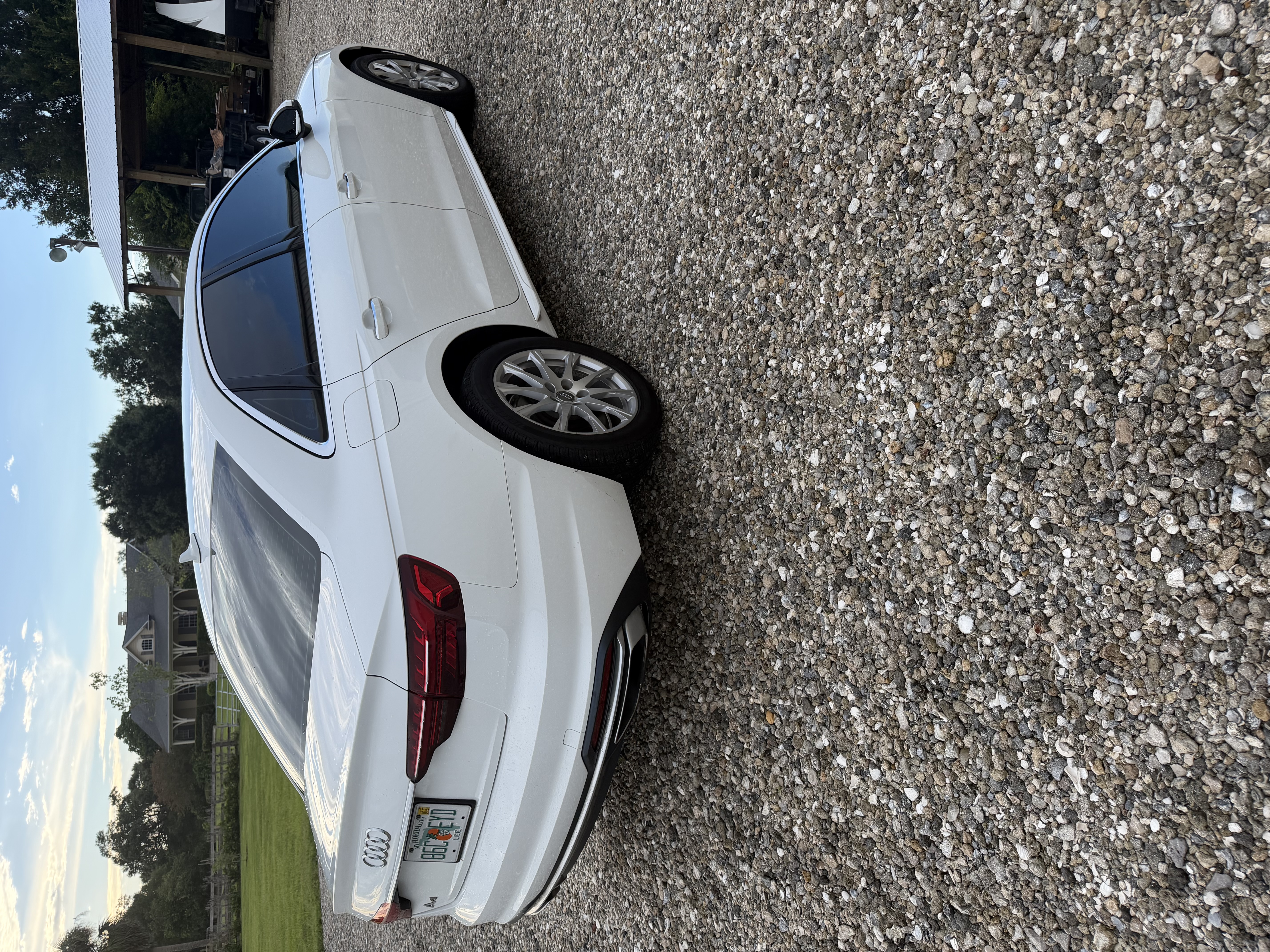 Used 2020 Audi A4 2.0T Premium w/ Convenience Package FWD image 8