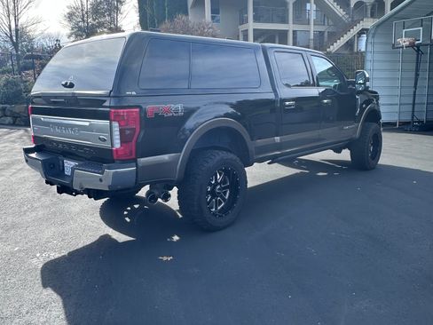 Used 2017 Ford F250 King Ranch w/ King Ranch Ultimate Package image 8