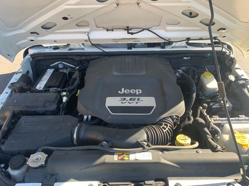 Used 2012 Jeep Wrangler Sport image 5
