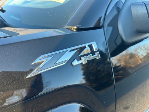 Used 2016 GMC Sierra 1500 SLT w/ SLT Premium Package image 4