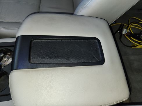 Used 2007 GMC Sierra 1500 SLT w/ SLE/SLT Trailering Package image 9