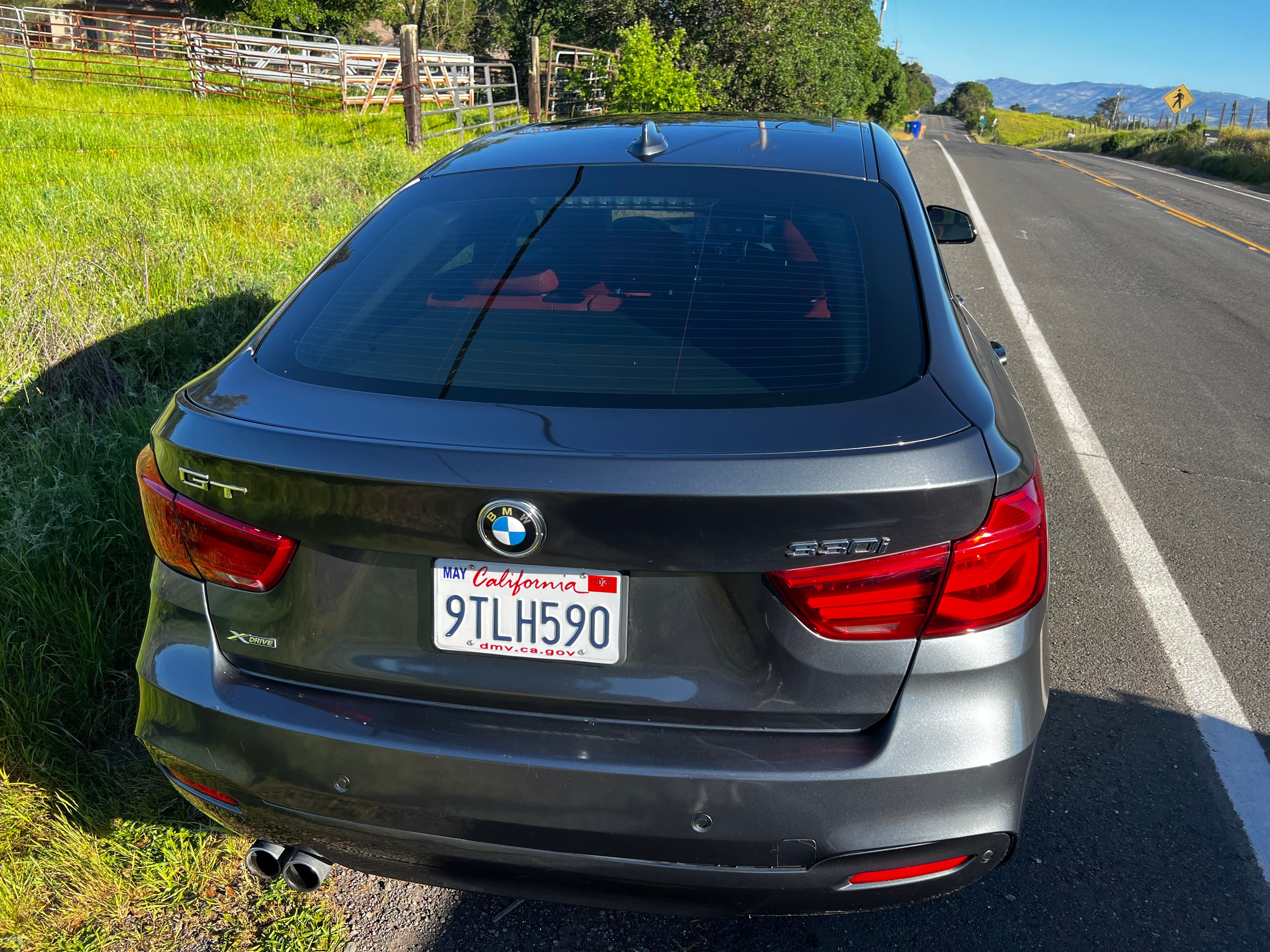Used 2017 BMW 330i Gran Turismo xDrive AWD/4WD image 2