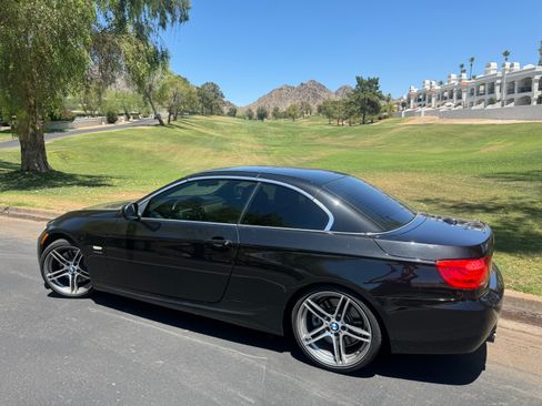 Used 2011 BMW 335is Convertible RWD image 4