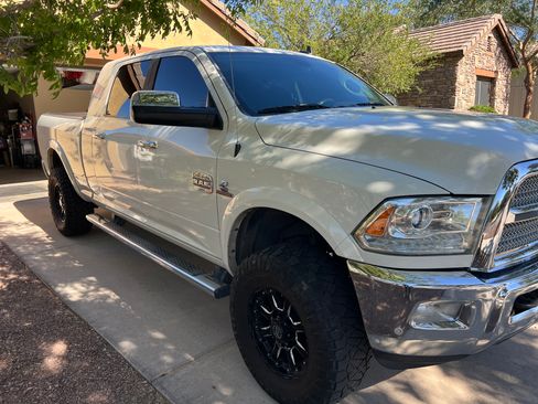 Used 2016 RAM 2500 Longhorn w/ Convenience Group AWD/4WD image 2
