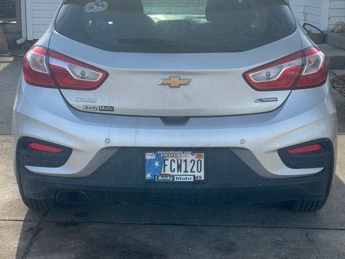 Used 2017 Chevrolet Cruze Premier image 14