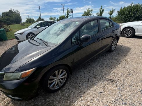 Used 2012 Honda Civic EX-L image 2