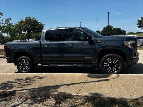 Used 2021 GMC Sierra 1500 AT4 AWD/4WD image 2