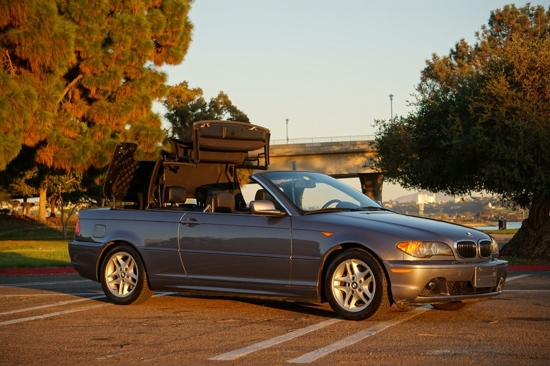 Used 2004 BMW 325Ci Convertible RWD image 6