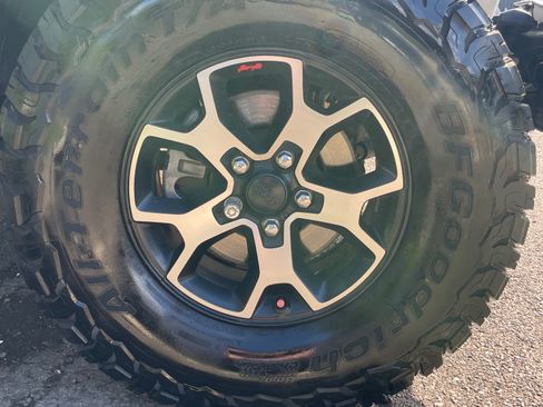 Used 2021 Jeep Wrangler Unlimited Rubicon AWD/4WD image 15