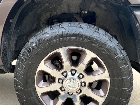 Used 2020 RAM 2500 Limited AWD/4WD image 8