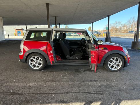 Used 2011 MINI Cooper Clubman image 10