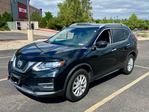 Used 2020 Nissan Rogue SV AWD/4WD image 1