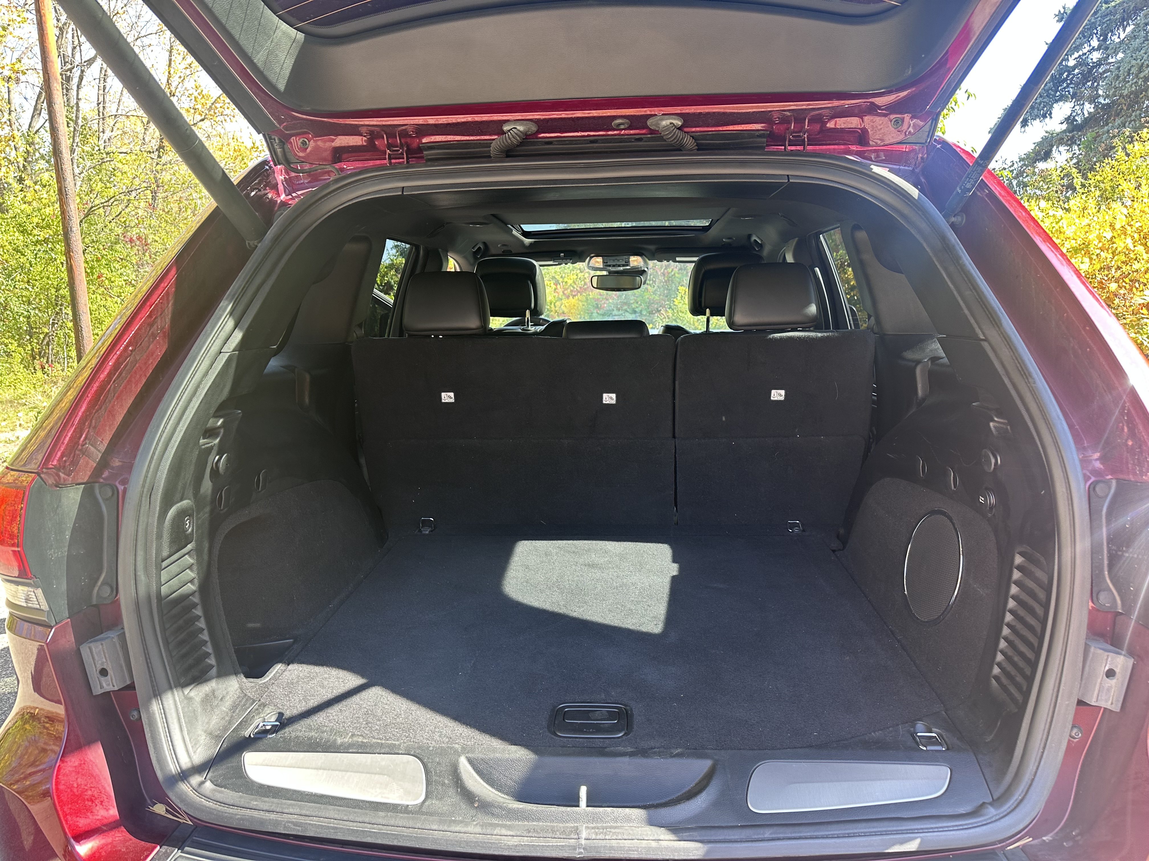 Used 2018 Jeep Grand Cherokee High Altitude RWD image 10