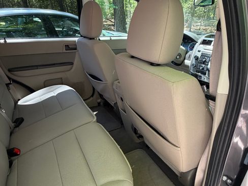 Used 2012 Ford Escape XLT FWD image 16